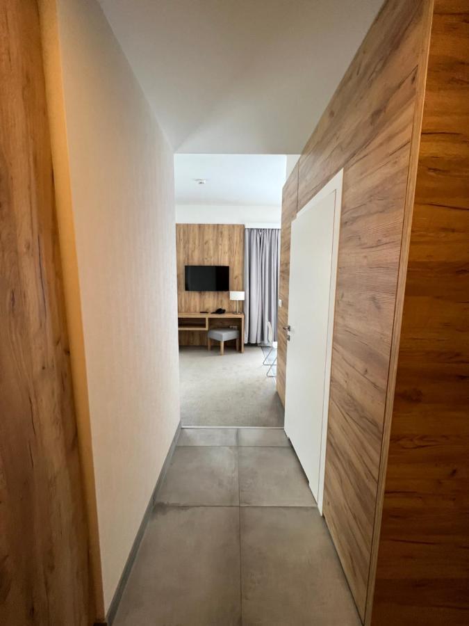 Aparthotel Apartamenty Czarna Gora 320 Sienna  Bagian luar foto