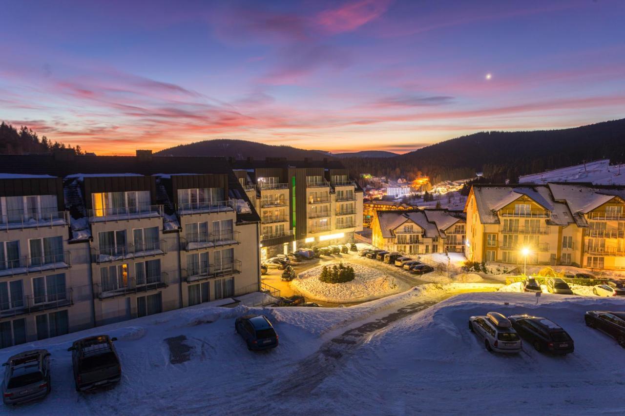 Aparthotel Apartamenty Czarna Gora 320 Sienna  Bagian luar foto